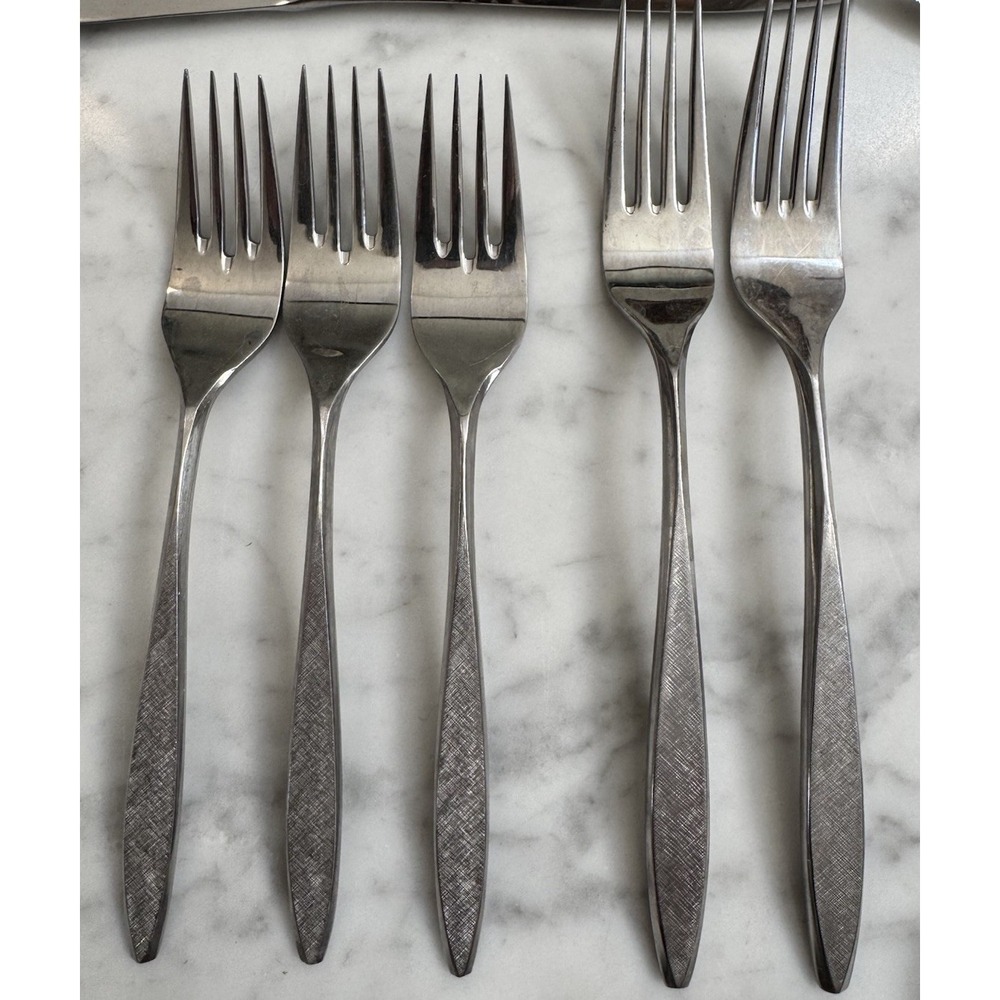 CORSAIR By EKCO Eterna Stainless Dinner Forks 2/ 3 Salad Forks Japan=5 Forks